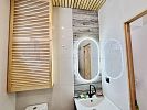 Два дома под арендный бизнес 240.00 м² на участке 13 соток